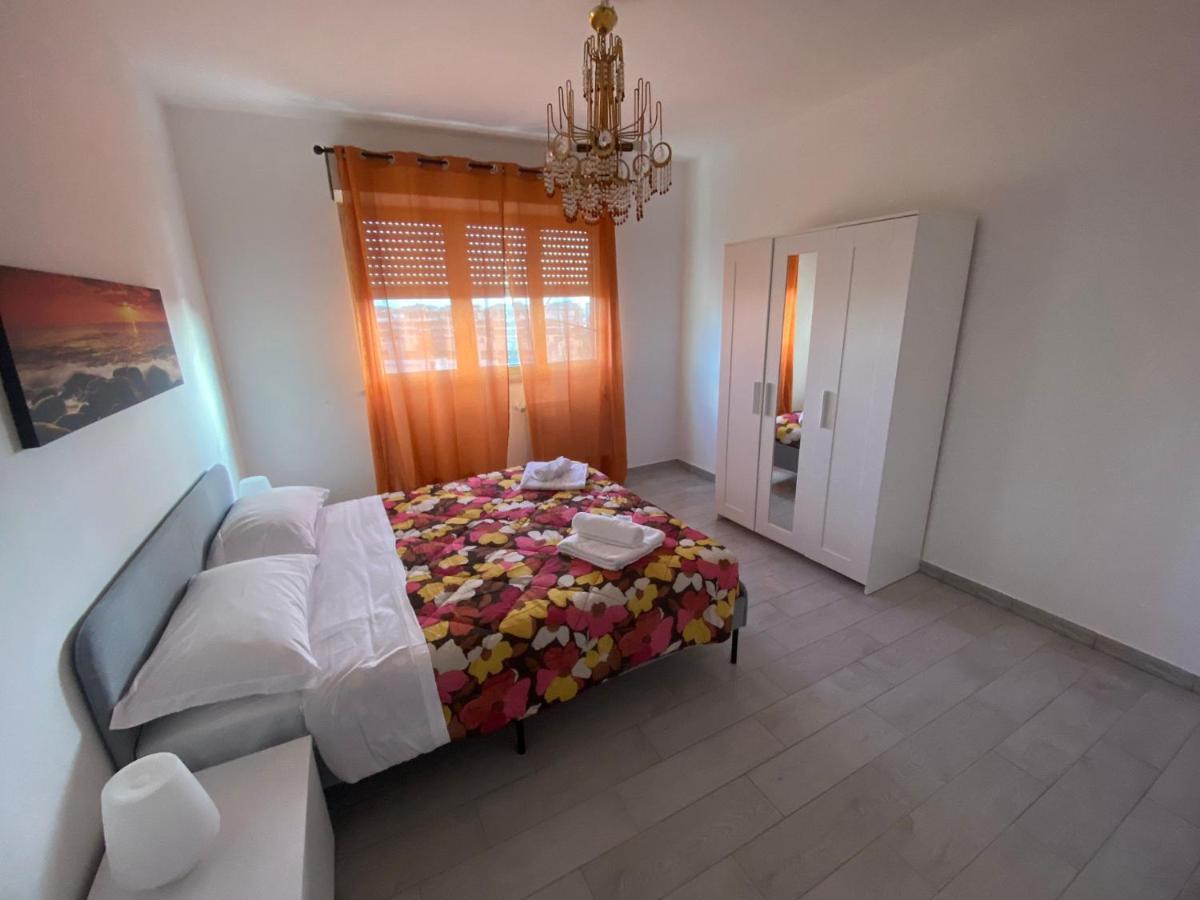 Grande, Vista Mare A 2 Passi Dalla Spiaggia Lido di Ostia Kültér fotó