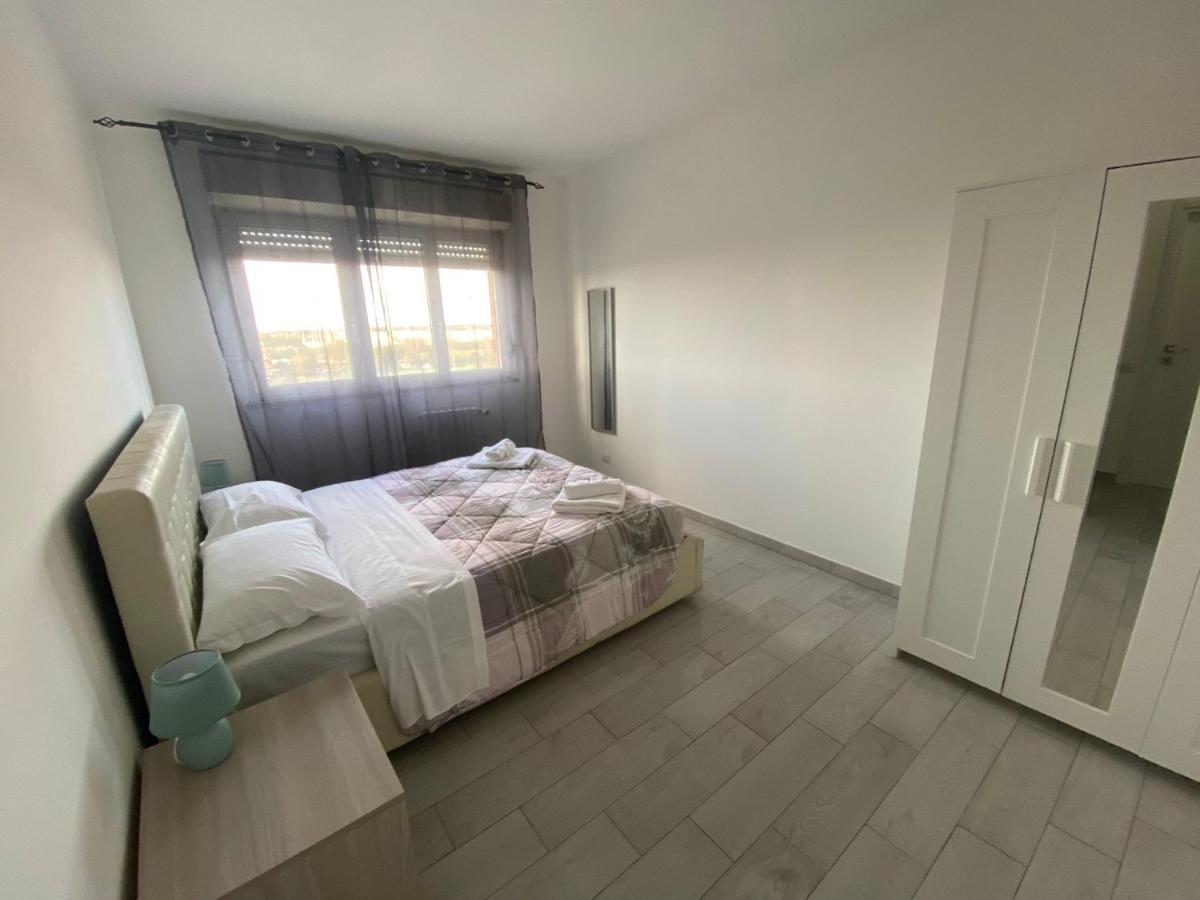 Grande, Vista Mare A 2 Passi Dalla Spiaggia Lido di Ostia Kültér fotó